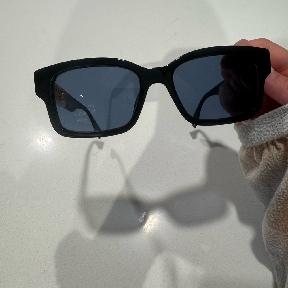 Stylish Black Square Sunglasses